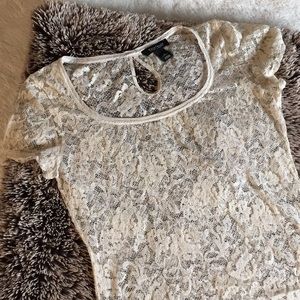 White House Black Market Beautiful Cream Lace Top